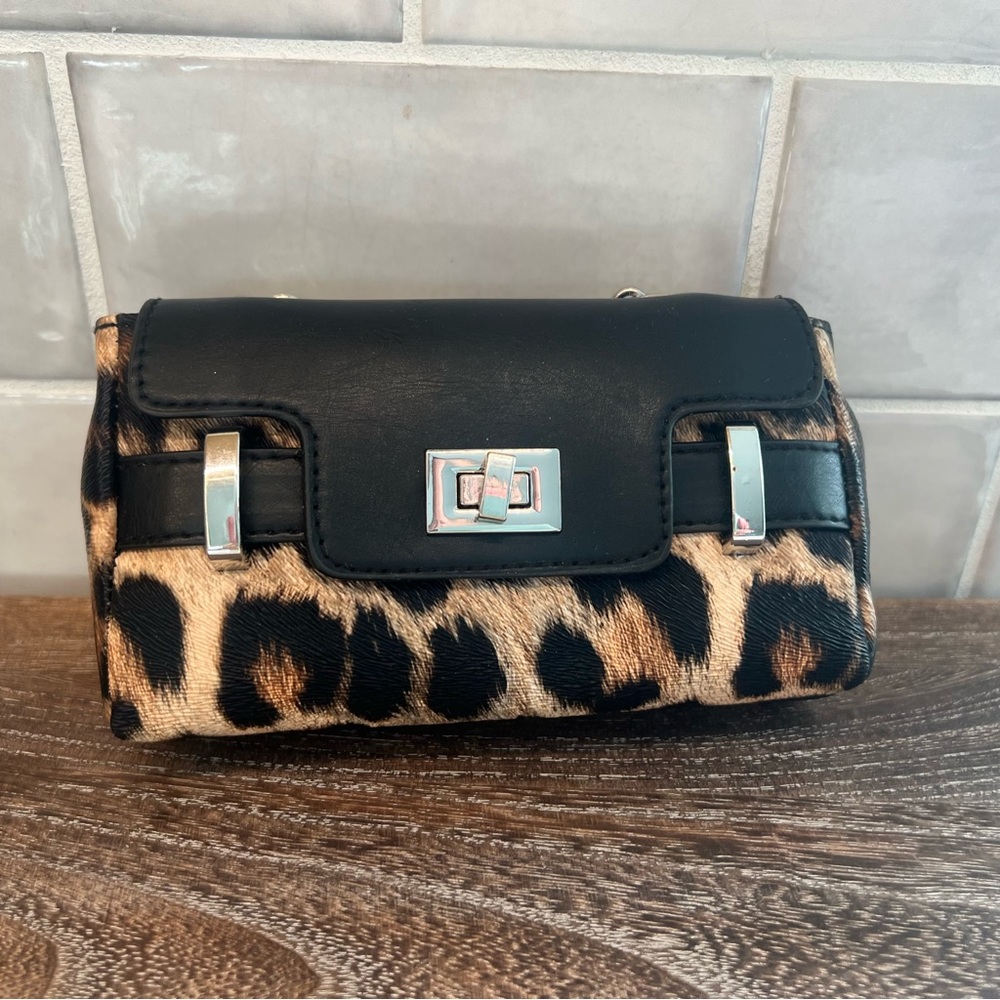 Leopard Print Black Clutch Bag